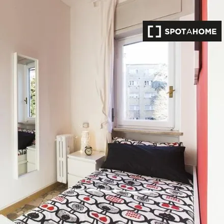 Rent this 3 bed room on Via Marostica in 20146 Milan MI, Italy