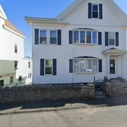 Image 1 - 11 Sadler St Apt 3, Gloucester, Massachusetts, 01930 - Apartment for rent