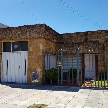 Buy this studio house on Perito Moreno 2666 in Partido de La Matanza, Villa Luzuriaga