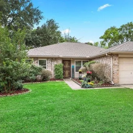 Buy this 4 bed house on 10942 Mesquite Drive in La Porte, TX 77571