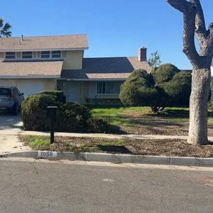 Image 3 - 1062 Westbrook Street, Corona, CA 92878, USA - House for sale