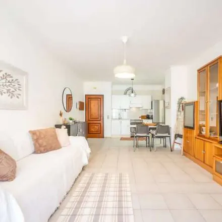 Rent this 1 bed apartment on Rua Professor Salazar de Sousa in 2825-369 Costa da Caparica, Portugal