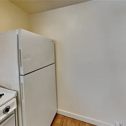 Rent this 1 bed apartment on 289 Ardmore Place in Salt Lake City, UT 84103