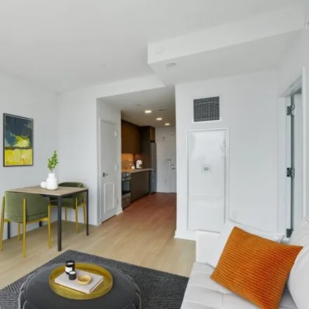 Image 3 - 18 6th Avenue, New York, NY 11217, USA - House for rent