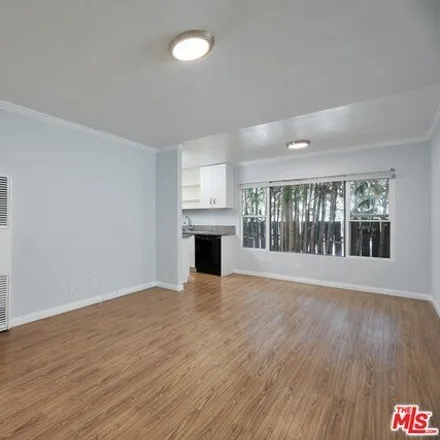 Rent this 1 bed condo on 27th Court in Santa Monica, CA 90404