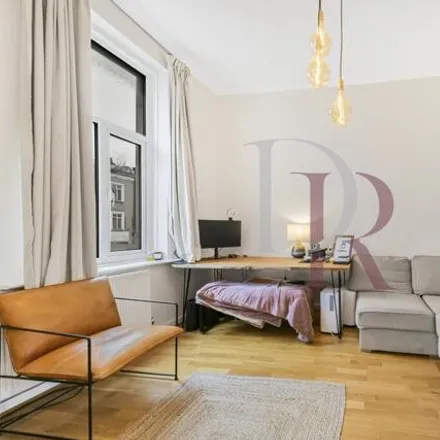 Image 2 - Petra, 386 Caledonian Road, London, N1 1DY, United Kingdom - Apartment for sale