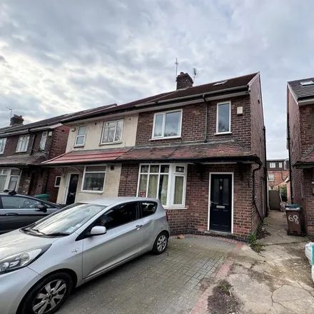 Rent this 6 bed duplex on 74 Beeston Road in Nottingham, NG7 2JP