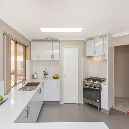 Image 4 - Beechboro Road North, Morley WA 6063, Australia - Apartment for rent