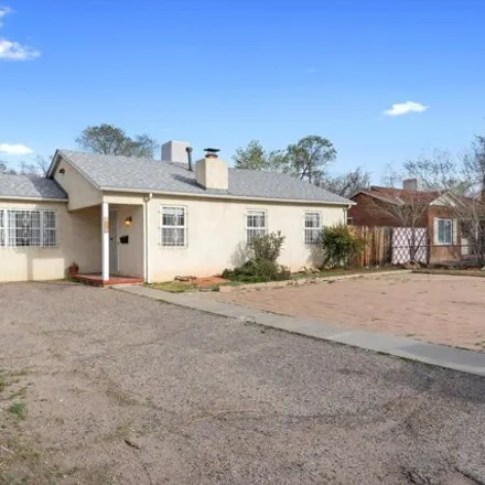 Buy this 3 bed house on 712 Carlisle Boulevard Northeast in Albuquerque, NM 87110