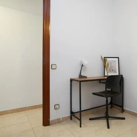 Image 4 - Carrer del Rosselló, 20, 08029 Barcelona, Spain - Apartment for rent