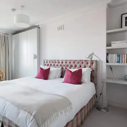 Rent this 2 bed apartment on London in W10 6NU, United Kingdom