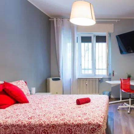 Image 1 - Viale Teodorico, 20155 Milan MI, Italy - Apartment for rent