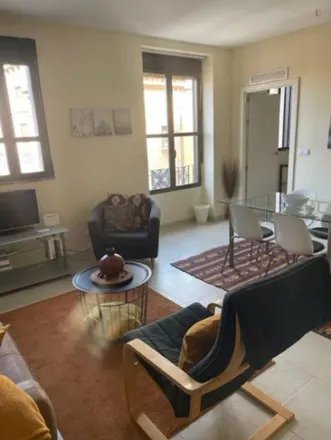 Rent this 1 bed apartment on Carrer dels Mallorquins in 46001 Valencia, Spain