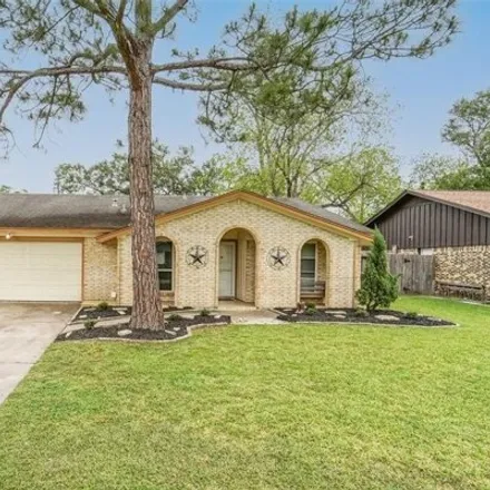 Buy this 3 bed house on 1012 Sunset Cir in League City, Texas