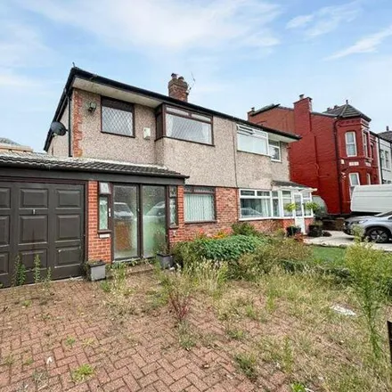 Buy this 3 bed duplex on Olive Grove in Liverpool, L15 8AF