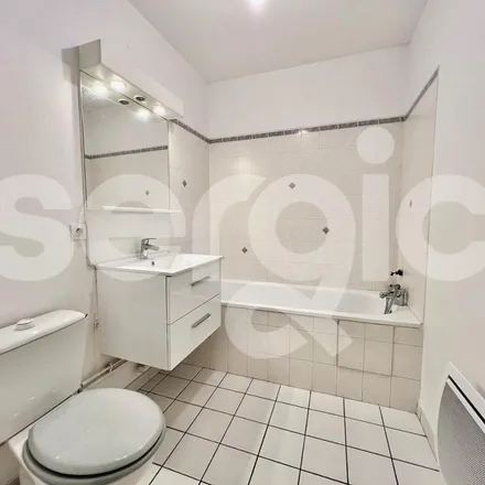 Rent this 2 bed apartment on 25 Place du Général de Gaulle in 59000 Lille, France