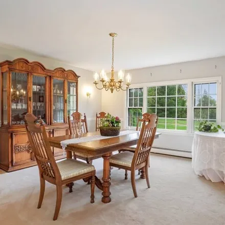 Image 7 - 165 Holmes Road, Ridgefield, CT 06877, USA - House for sale