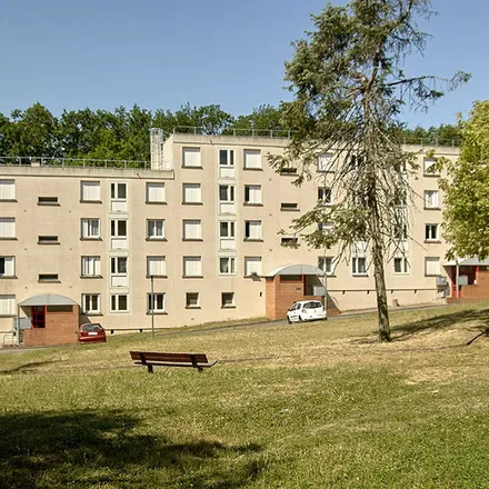 Image 3 - 5 Place Lemonnier, 72500 Montval-sur-Loir, France - Apartment for rent