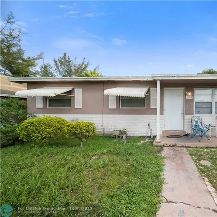 Image 1 - 1509 West 10th Street, Riviera Beach, FL 33404, USA - House for sale