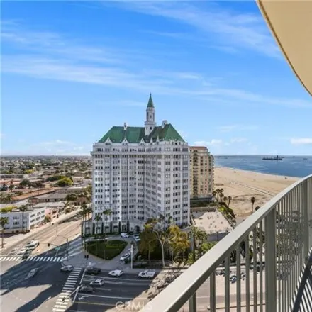 Buy this 3 bed condo on Long Beach Towers Apartments;International Tower in 600;700 East Ocean Boulevard, Long Beach
