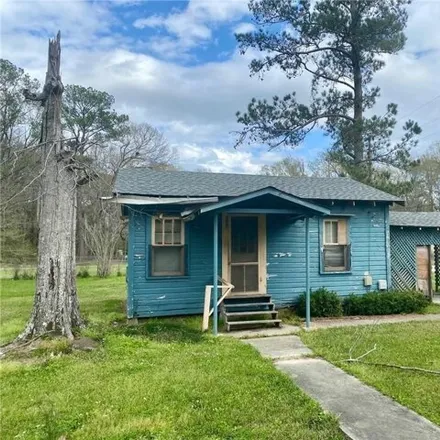 Buy this 2 bed house on 1298 Howard Street in Franklinton, LA 70438