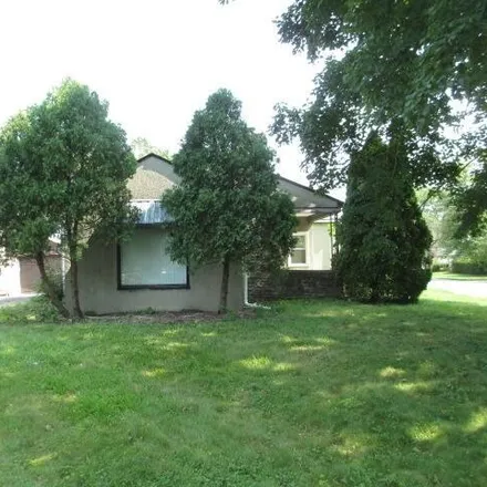 Buy this 2 bed house on 4098 Carlton Avenue in Columbus, OH 43227