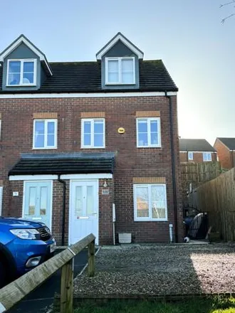 Buy this 3 bed duplex on Highclere Drive in Ryhope, SR2 0FB