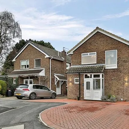 Buy this 3 bed house on Dale Close in Hurworth-on-Tees, DL2 2EN
