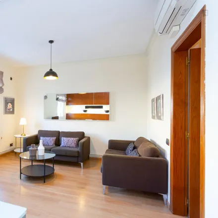 Image 4 - Carrer de Padilla, 325, 08001 Barcelona, Spain - Apartment for rent