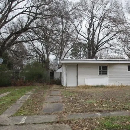 Buy this 2 bed house on 3099 Jonquil Street in Pine Bluff, AR 71603