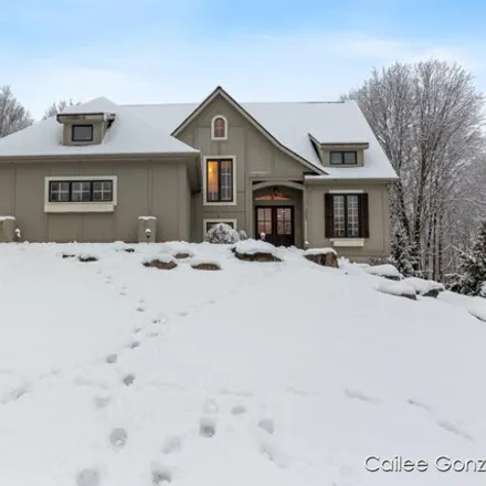 Image 1 - 3698 River Isle Court, Childsdale, Plainfield Charter Township, MI 49341, USA - House for sale