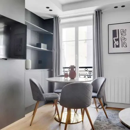 Image 9 - 266 Rue du Faubourg Saint-Honoré, 75008 Paris, France - Apartment for rent