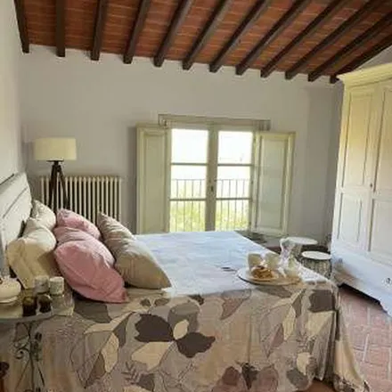 Rent this 2 bed apartment on Piazza Vittorio Emanuele Terzo in 55011 Altopascio LU, Italy