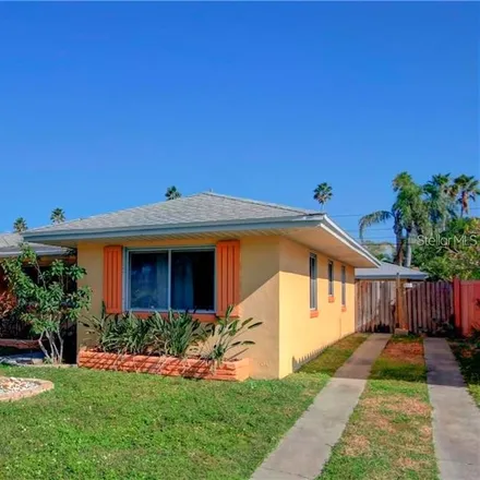 Buy this 2 bed house on 843 Lantana Avenue in Clearwater, FL 33767