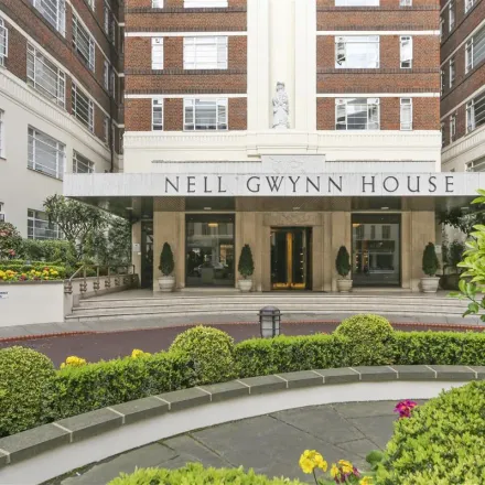 Image 2 - Nell Gwynn House, 55-57 Sloane Avenue, London, SW3 3BE, United Kingdom - Apartment for rent