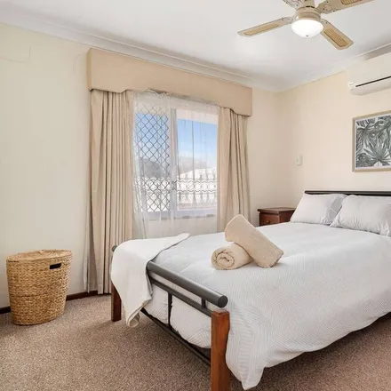 Rent this 2 bed apartment on Mandurah in Mandurah Road, Greenfields WA 6210