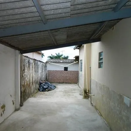 Buy this studio house on Rua 12 in Vila Góis, Anápolis - GO