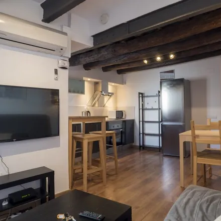 Rent this 3 bed apartment on Carrer de Sant Rafael in 10, 08001 Barcelona