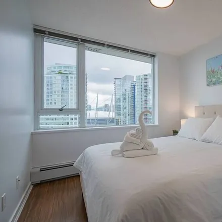 Rent this 2 bed apartment on Vancouver in BC V6B 6B8, Canada