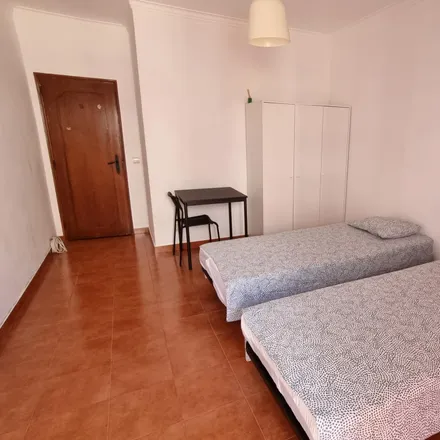 Rent this 3 bed room on Praceta Humberto Delgado in 2745-298 Sintra, Portugal