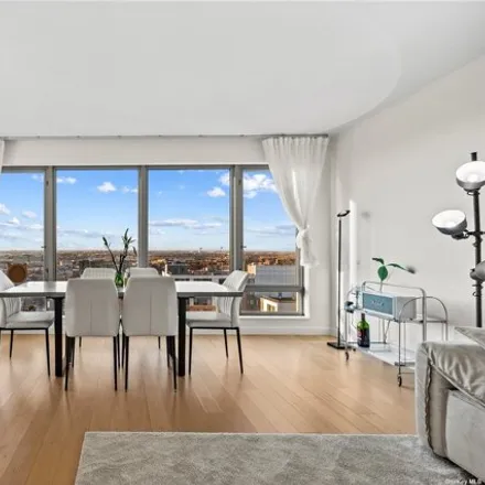 Image 3 - Flushing Commons South, 138-35 39th Avenue, New York, NY 11354, USA - Condo for sale