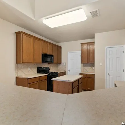 Image 8 - 25811 Copperas Ln, San Antonio, Texas, 78260 - House for rent