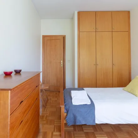 Rent this 2 bed apartment on Praceta Engenheiro José Adriano Moreira dos Santos in 4475-147 Cidade da Maia, Portugal