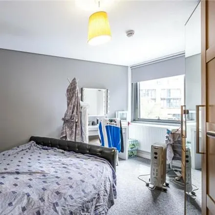 Image 3 - 4 Merchant Square, London, W2 1AS, United Kingdom - Apartment for sale