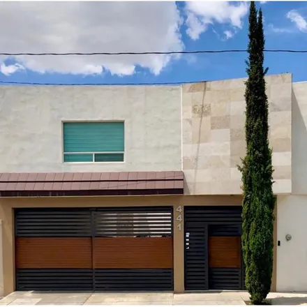 Buy this studio house on Terminal de Autobuses de Saltillo in Periférico Luis Echeverría Álvarez, 25070 Saltillo