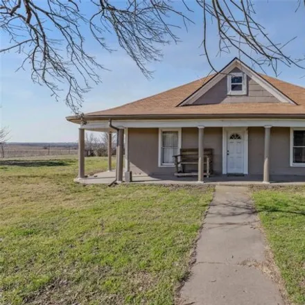 Buy this 3 bed house on 3862 County Road 1125 in Cleburne, TX 76033