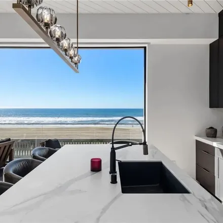 Image 7 - Marine Avenue, Manhattan Beach, CA 90292, USA - Apartment for rent