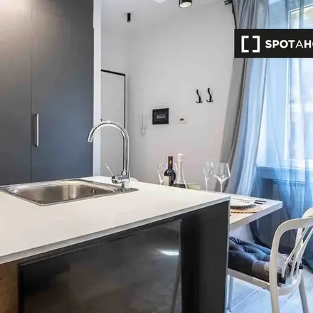 Image 4 - Viale Emilio Papiniano 57, 20144 Milan MI, Italy - Apartment for rent