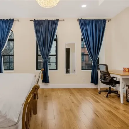 Image 6 - 450 West 44th Street, New York, NY 10036, USA - Townhouse for sale