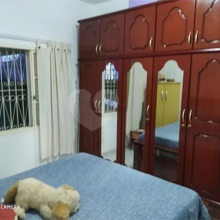 Buy this 3 bed house on Rua Ferdinando Morroni in Mogi Moderno, Mogi das Cruzes - SP
